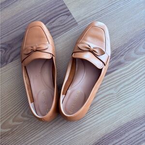Cole Haan Women's Tan Bow Flats
